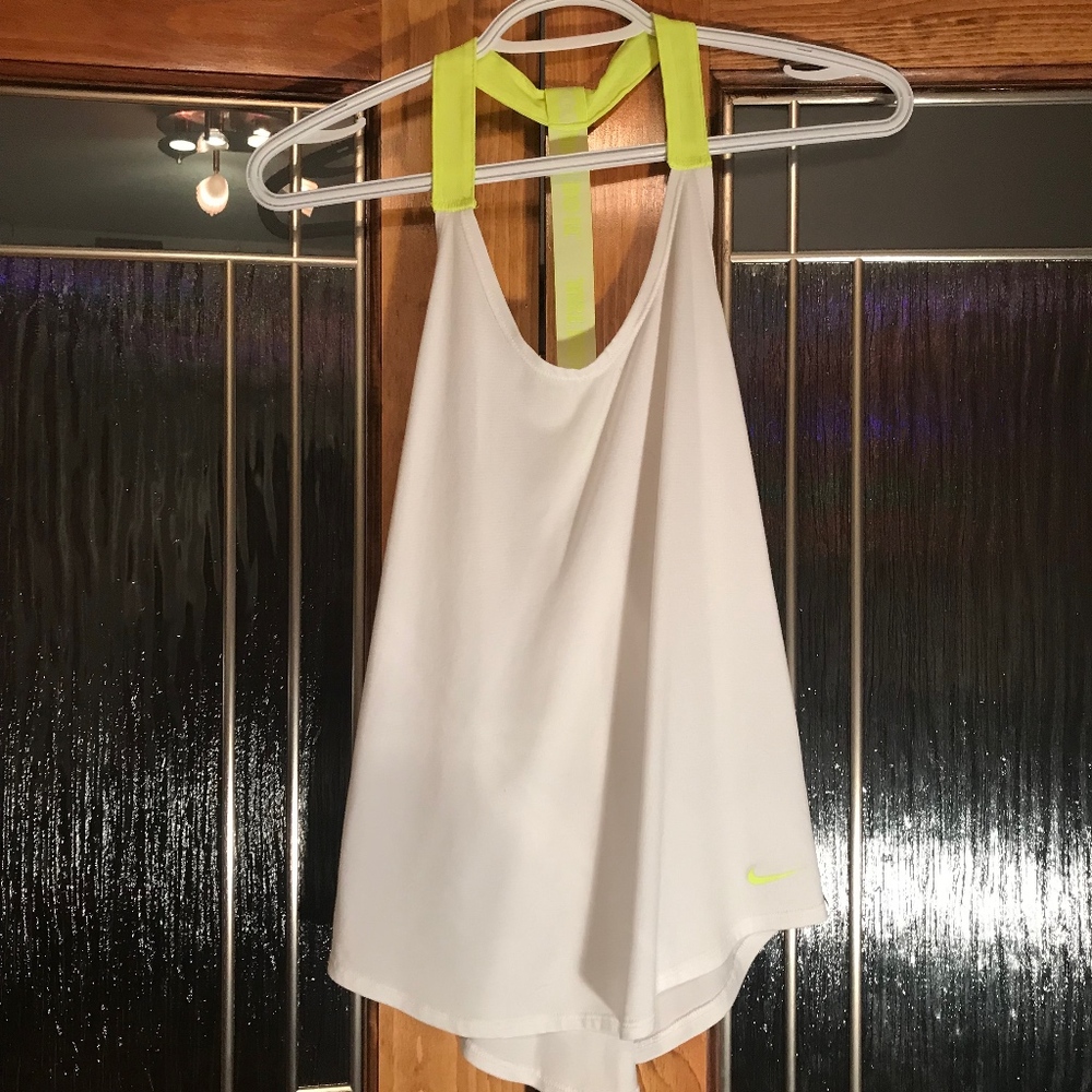 Nike workout tank